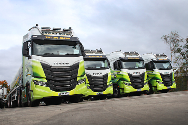 Enviro-Clean ‘cleans up’ with four new IVECO S-Way 530 trucks